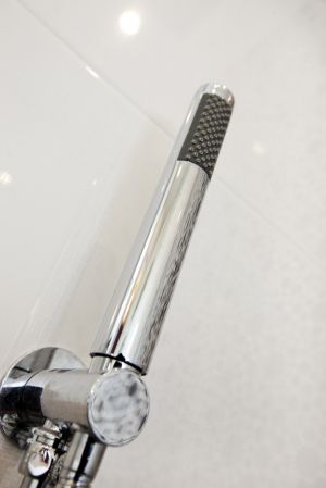 thirston int shower sm.jpg